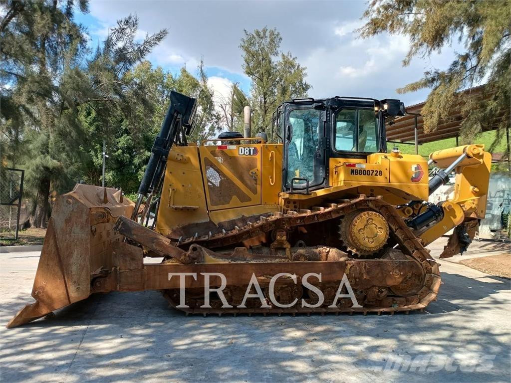 CAT D8T Верижни булдозери
