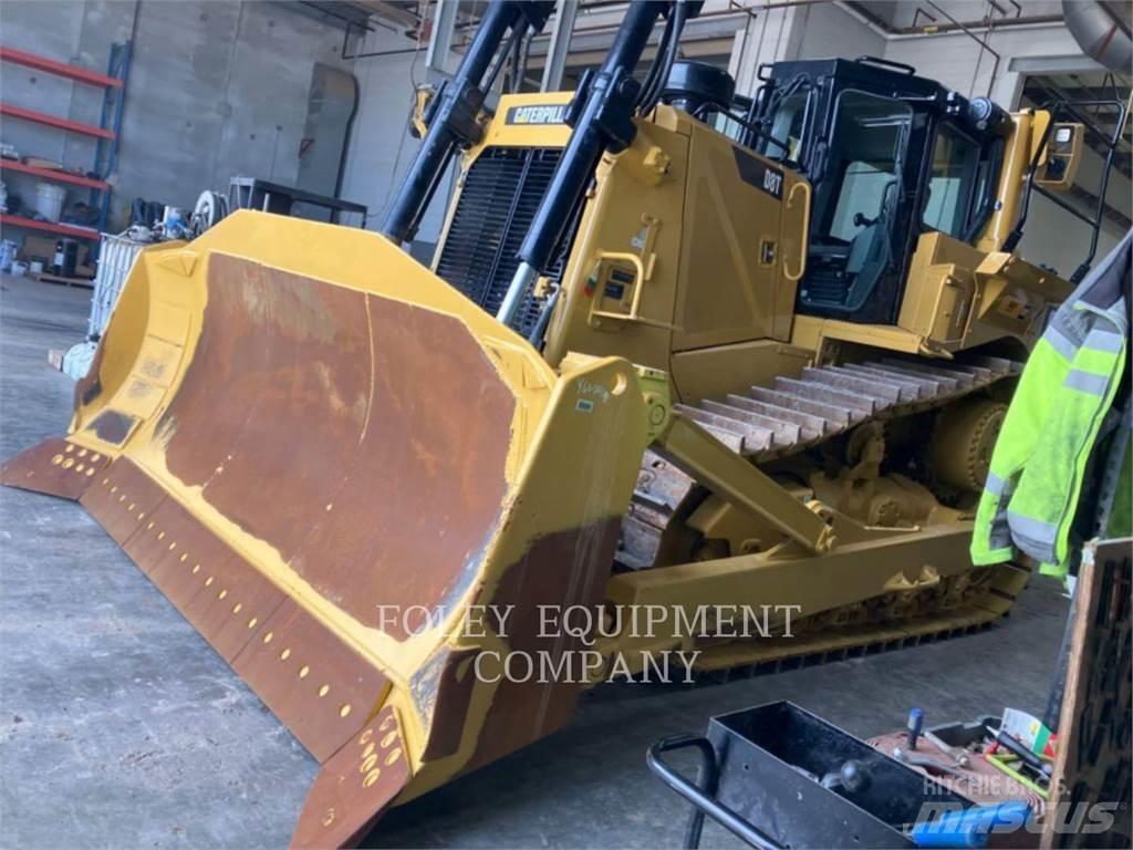 CAT D8T Верижни булдозери
