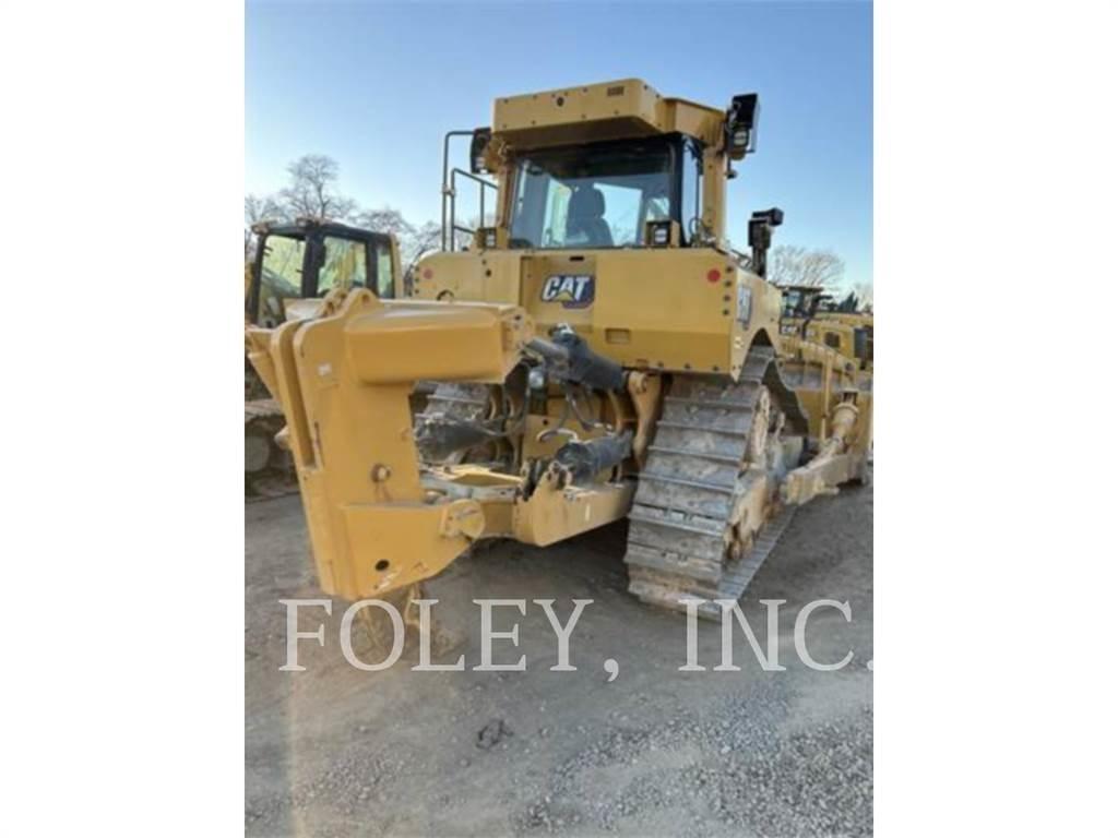CAT D8T Верижни булдозери
