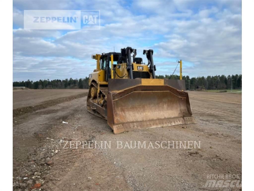 CAT D8T Верижни булдозери
