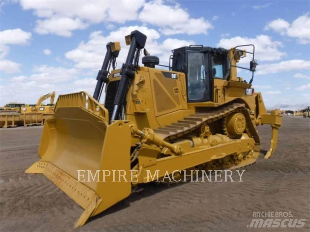 CAT D8T Верижни булдозери
