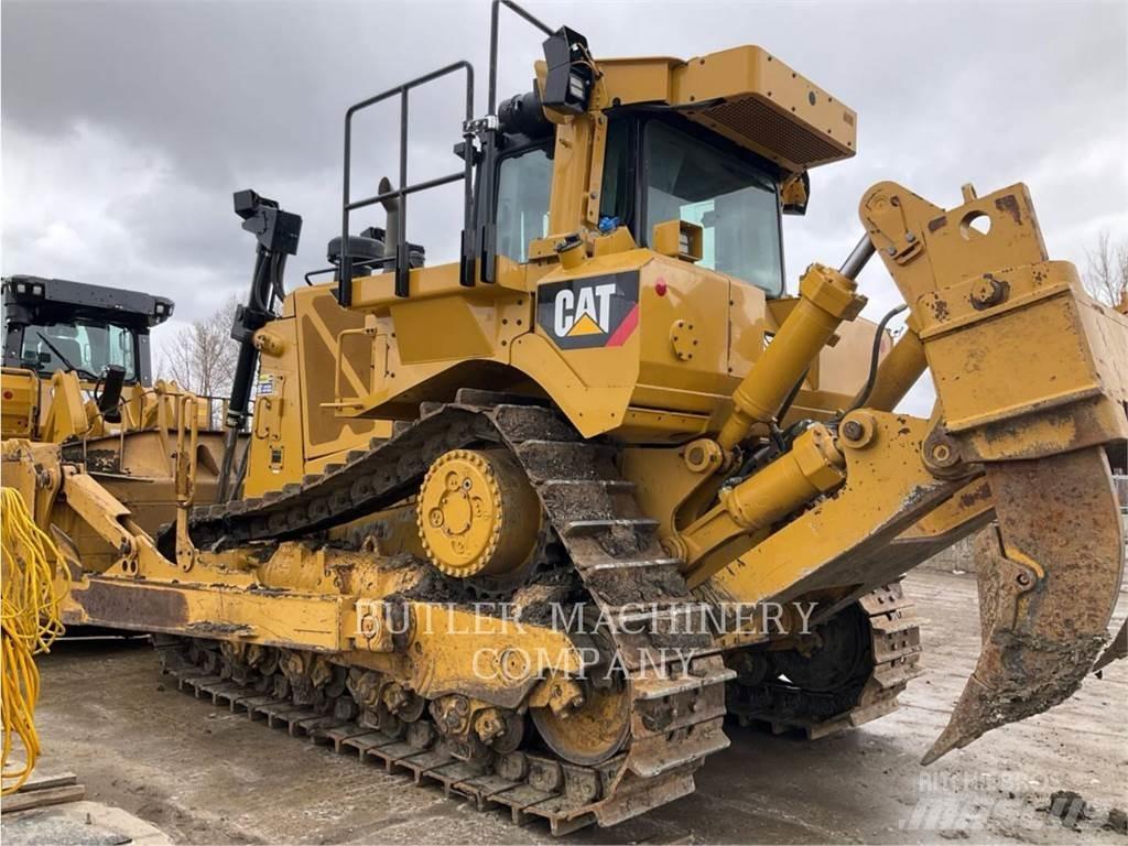 CAT D8T Верижни булдозери
