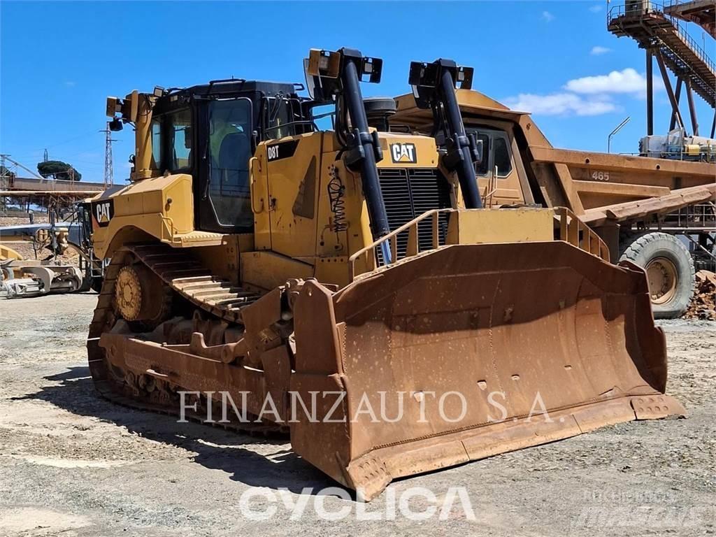 CAT D8T Верижни булдозери
