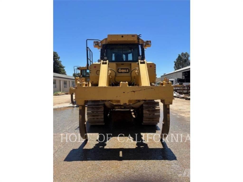 CAT D8T Верижни булдозери
