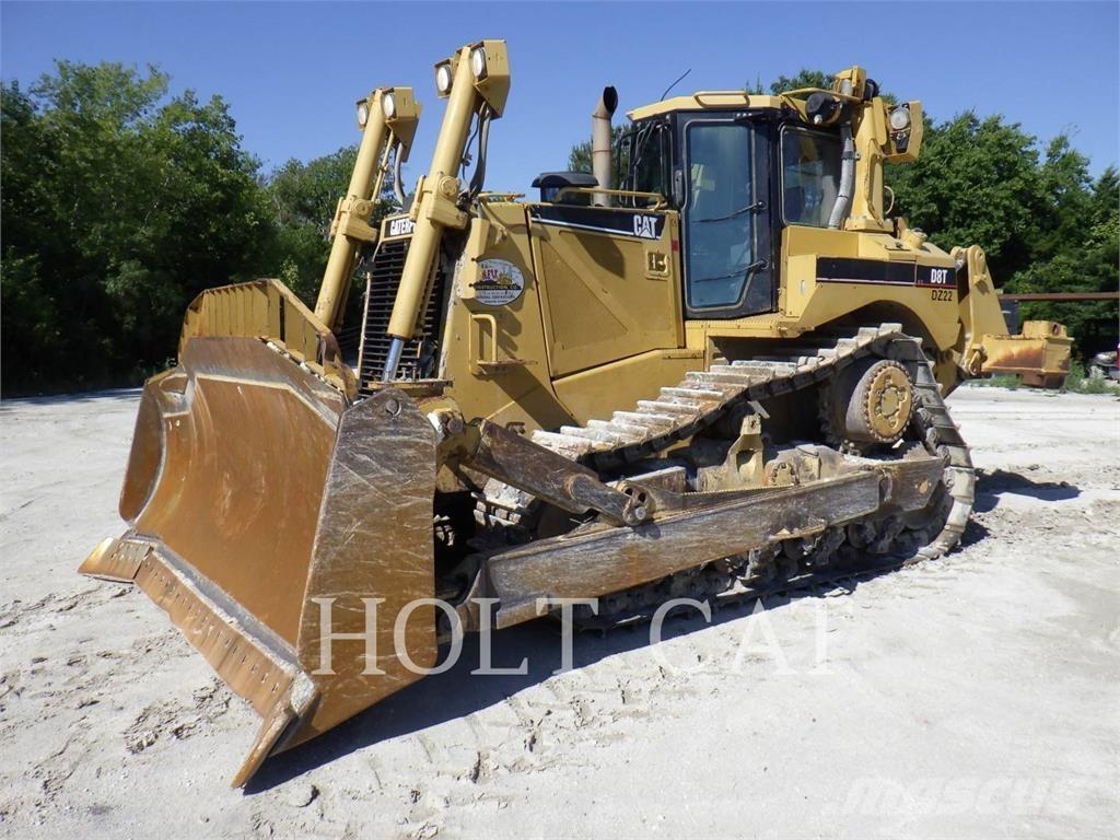 CAT D8T Верижни булдозери
