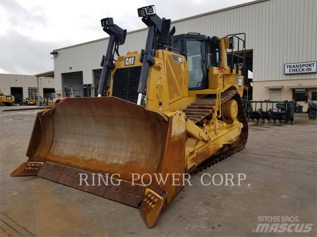 CAT D8T Верижни булдозери
