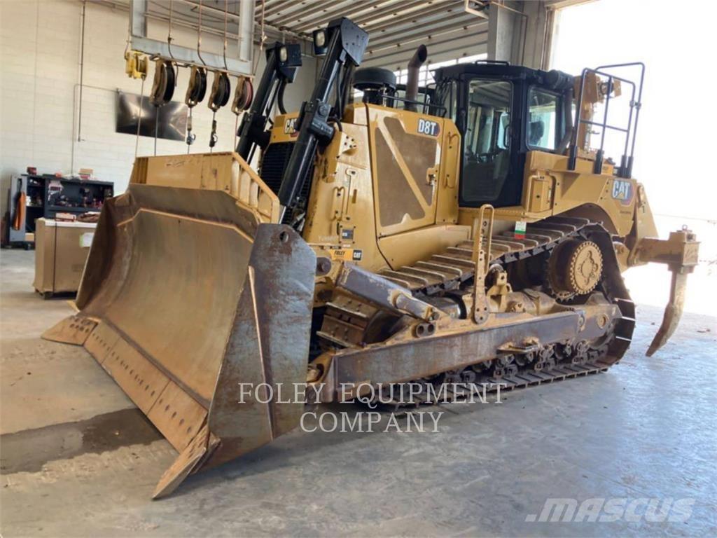 CAT D8T-21A Верижни булдозери
