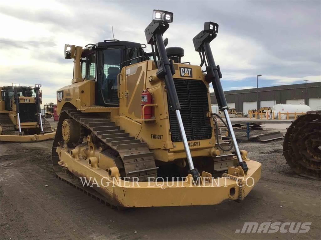CAT D8T AW Верижни булдозери
