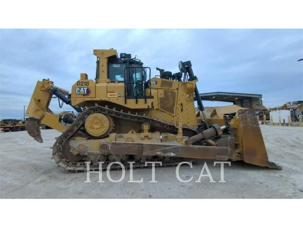 CAT D9 Верижни булдозери
