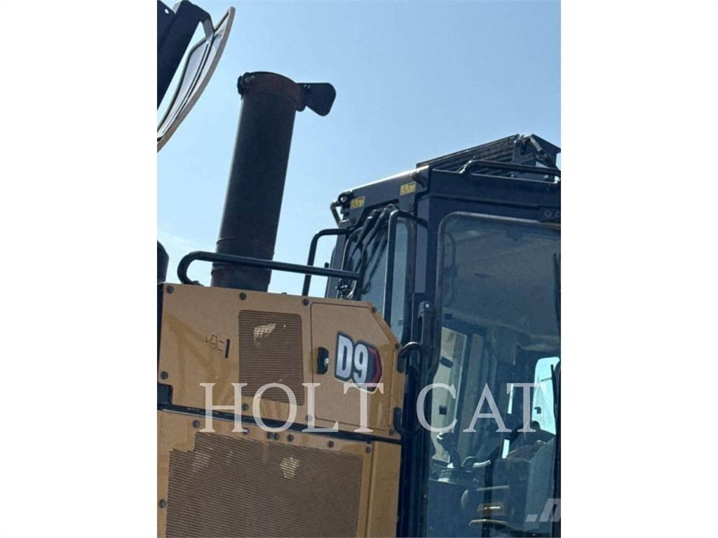 CAT D9 Верижни булдозери
