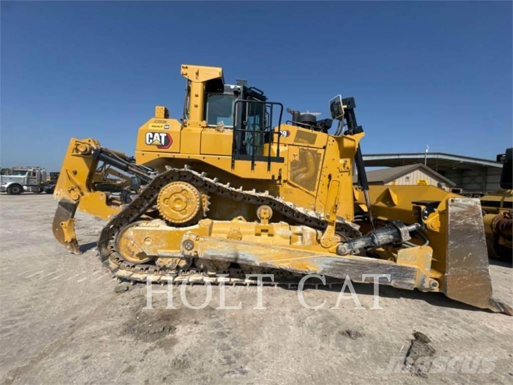CAT D9 Верижни булдозери
