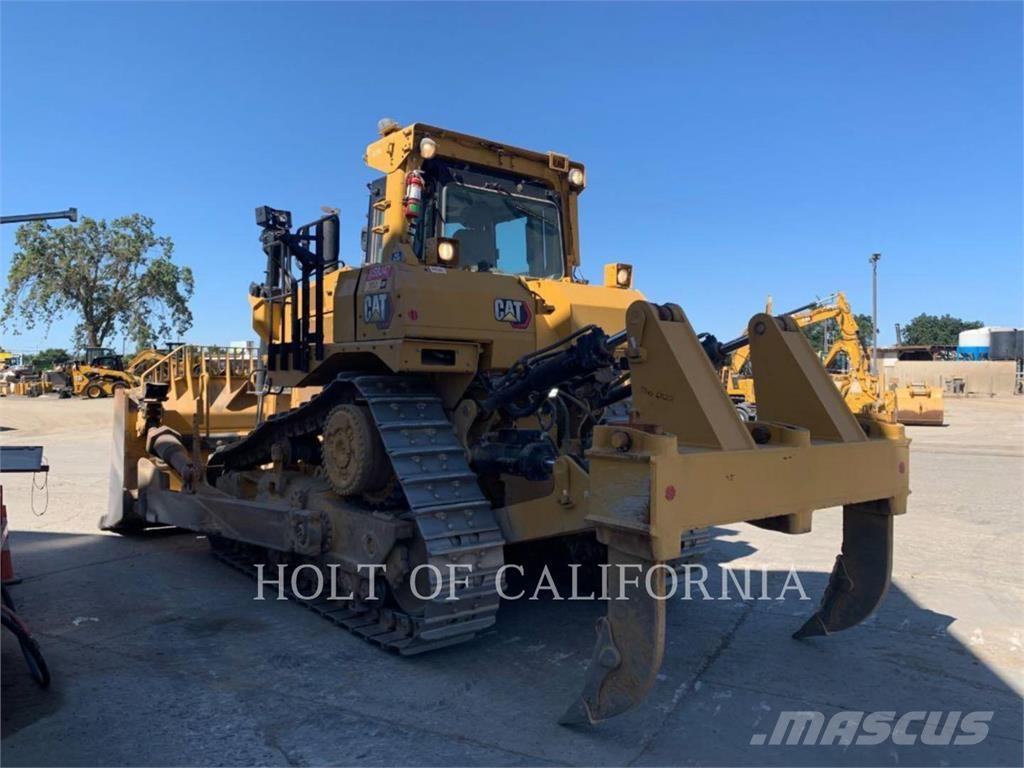 CAT D9 Верижни булдозери
