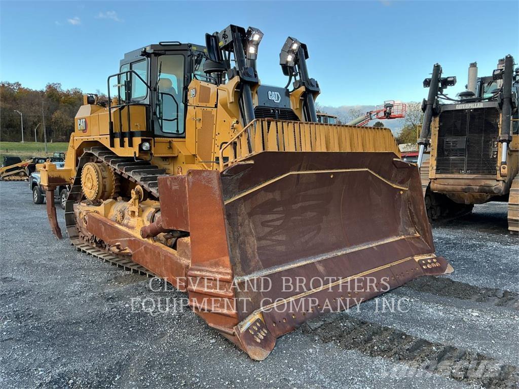 CAT D9 Верижни булдозери
