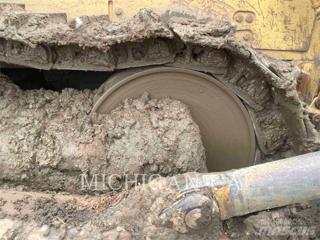 CAT D9H Верижни булдозери
