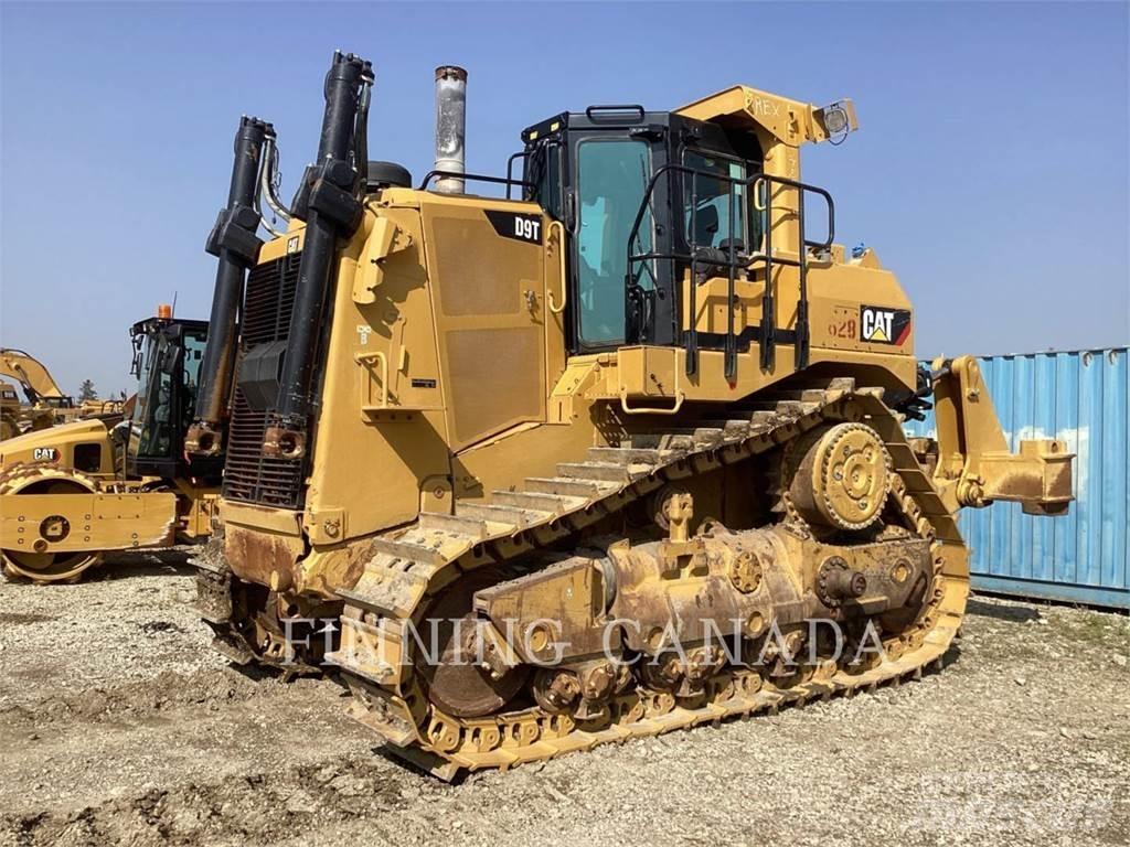 CAT D9T Верижни булдозери
