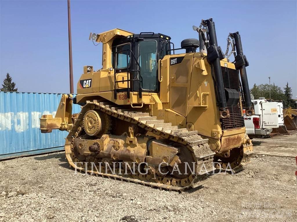 CAT D9T Верижни булдозери
