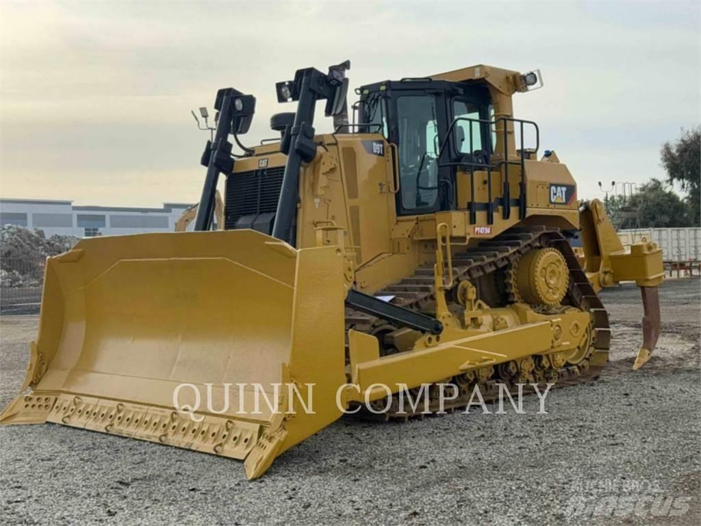 CAT D9T Верижни булдозери
