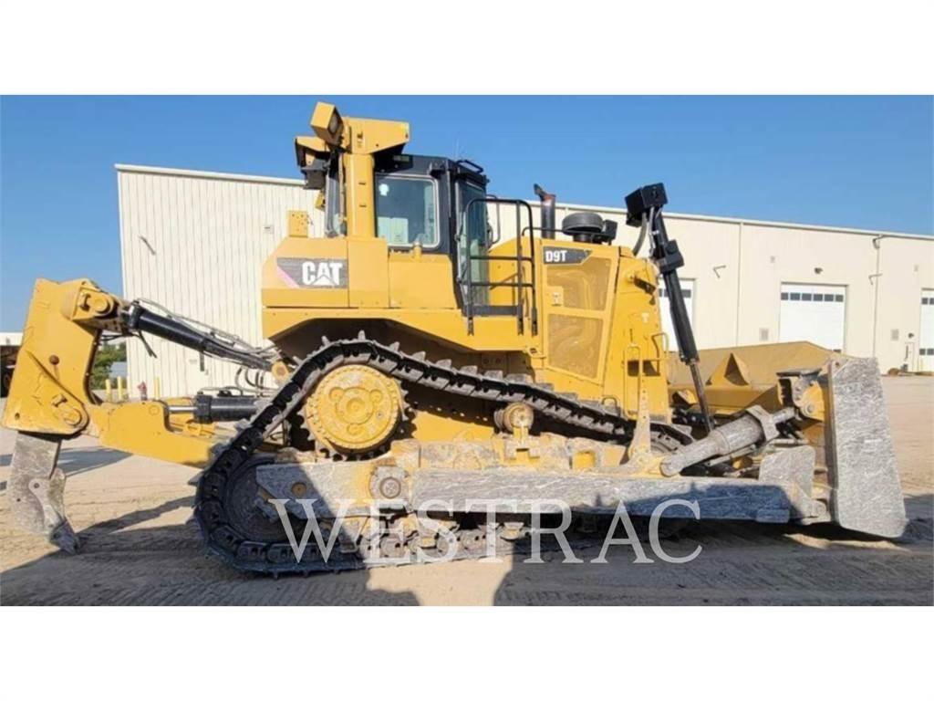 CAT D9T Верижни булдозери
