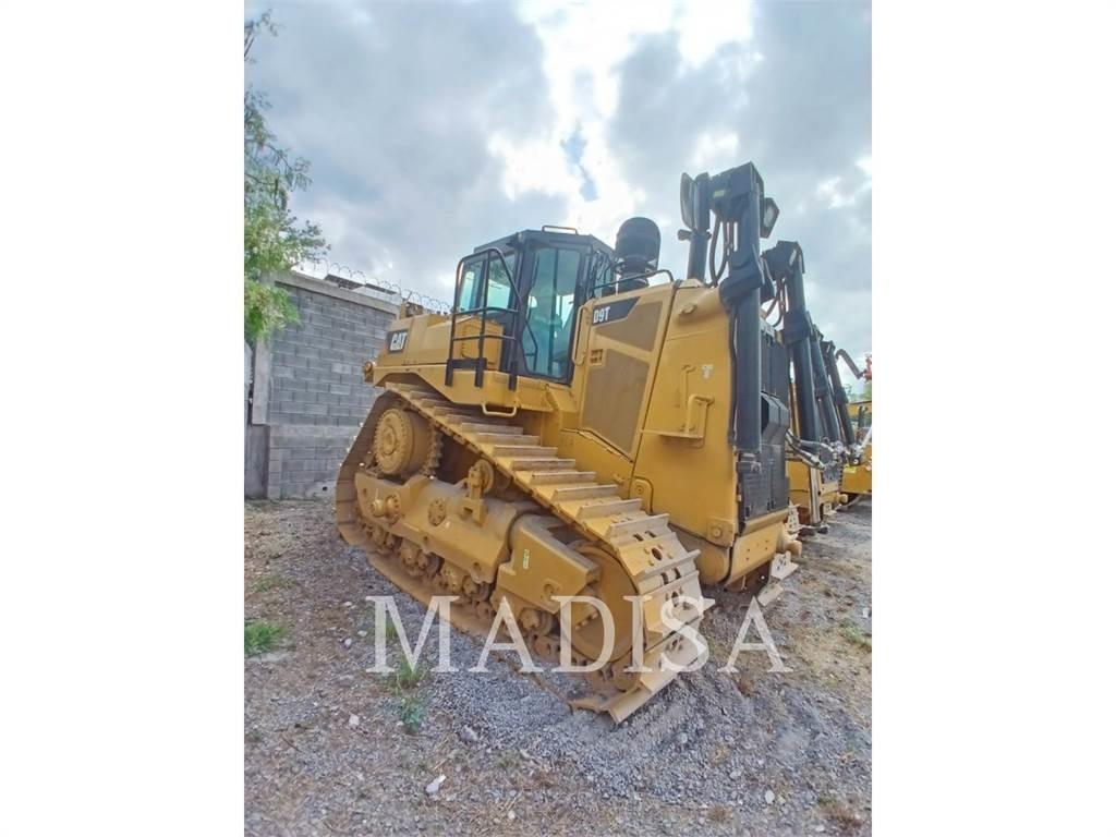 CAT D9T Верижни булдозери
