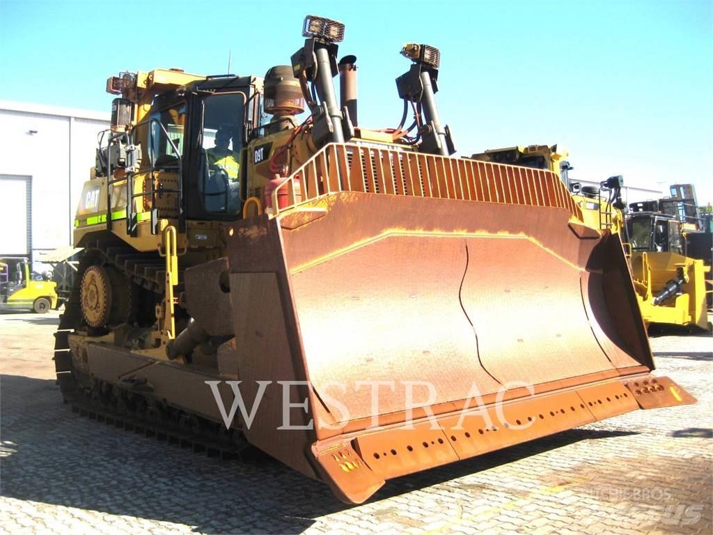 CAT D9T Верижни булдозери
