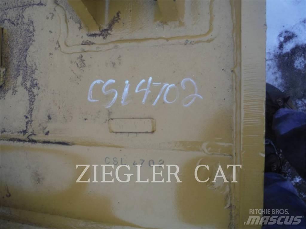 CAT D9TSUBLADE Остриета