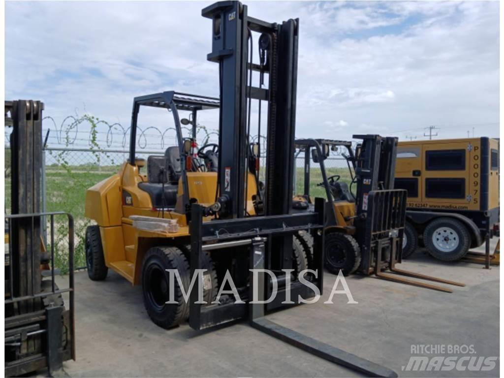 CAT DP70NM Дизелови камиони
