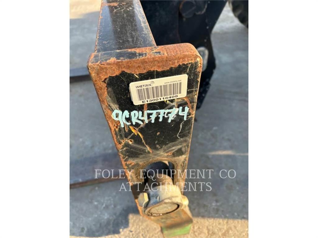 CAT FKTHT60W Телескопични товарачи
