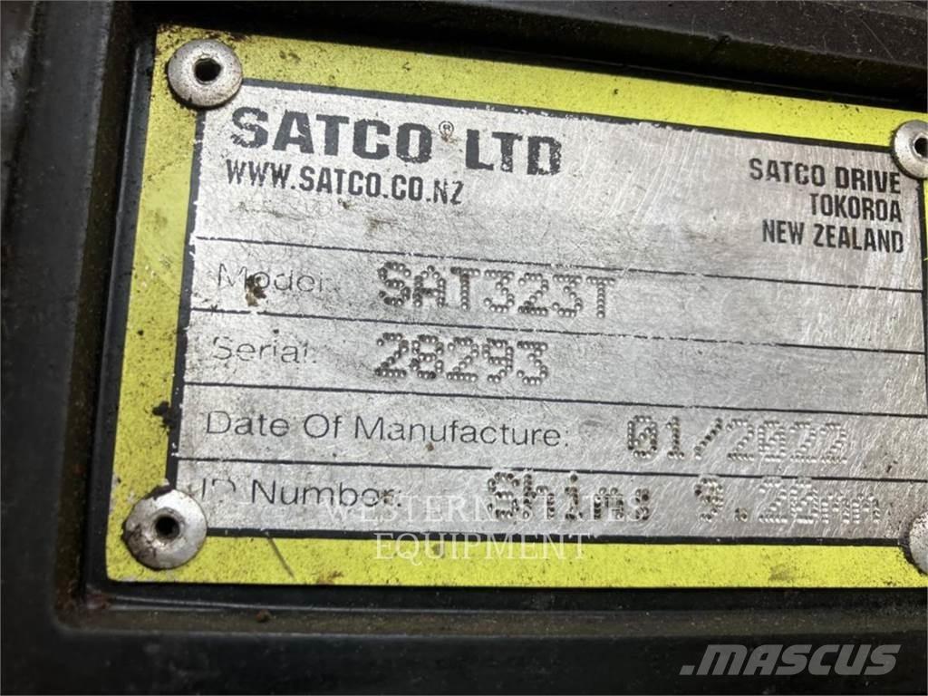CAT FM538 Горски трактори