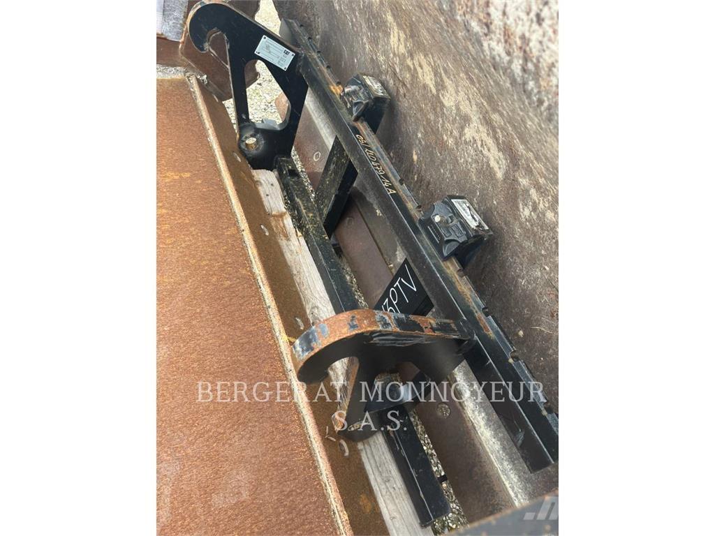 CAT FOURCHE 906 Строителство - Други