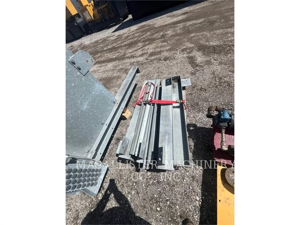 CAT G3520C Дизелови генератори
