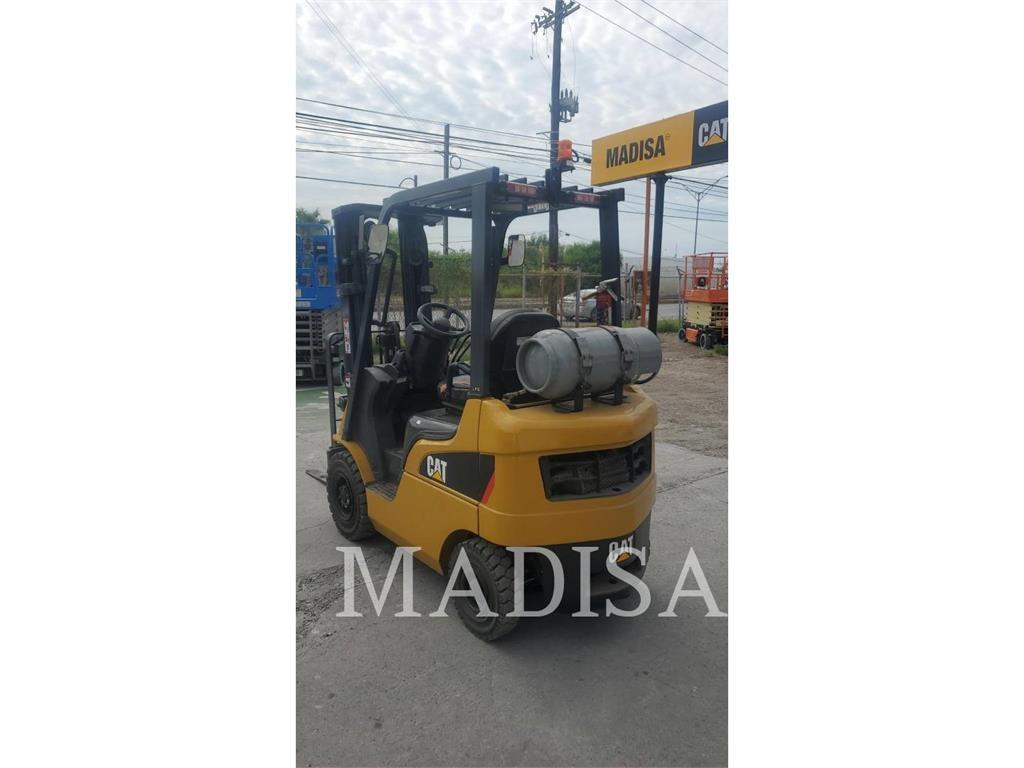 CAT GP15N5-LE Камиони с АГУ