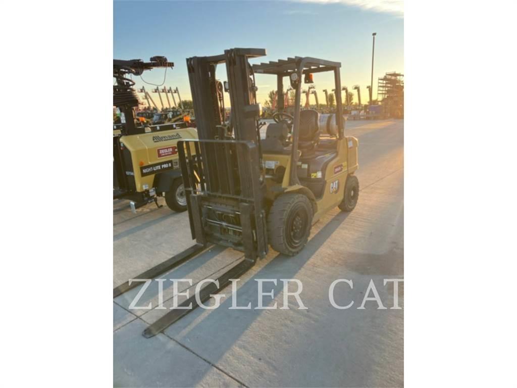 CAT GP30N5 Вилични кари-повдигачи - други
