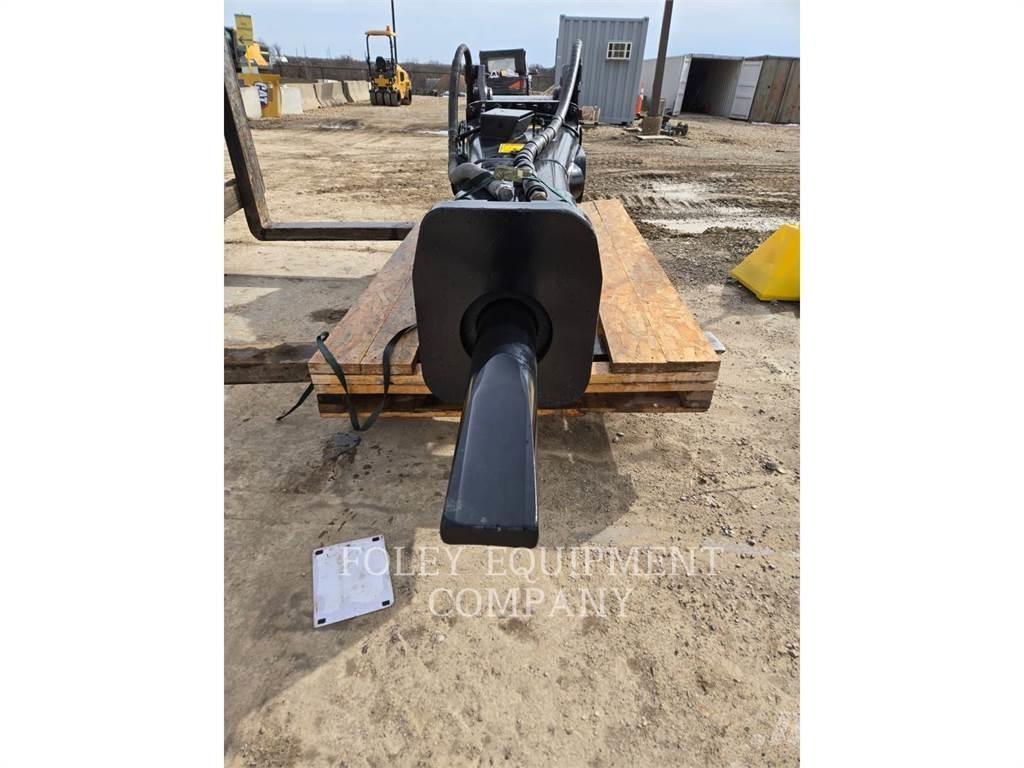 CAT H180DS Чукове/Раздробители
