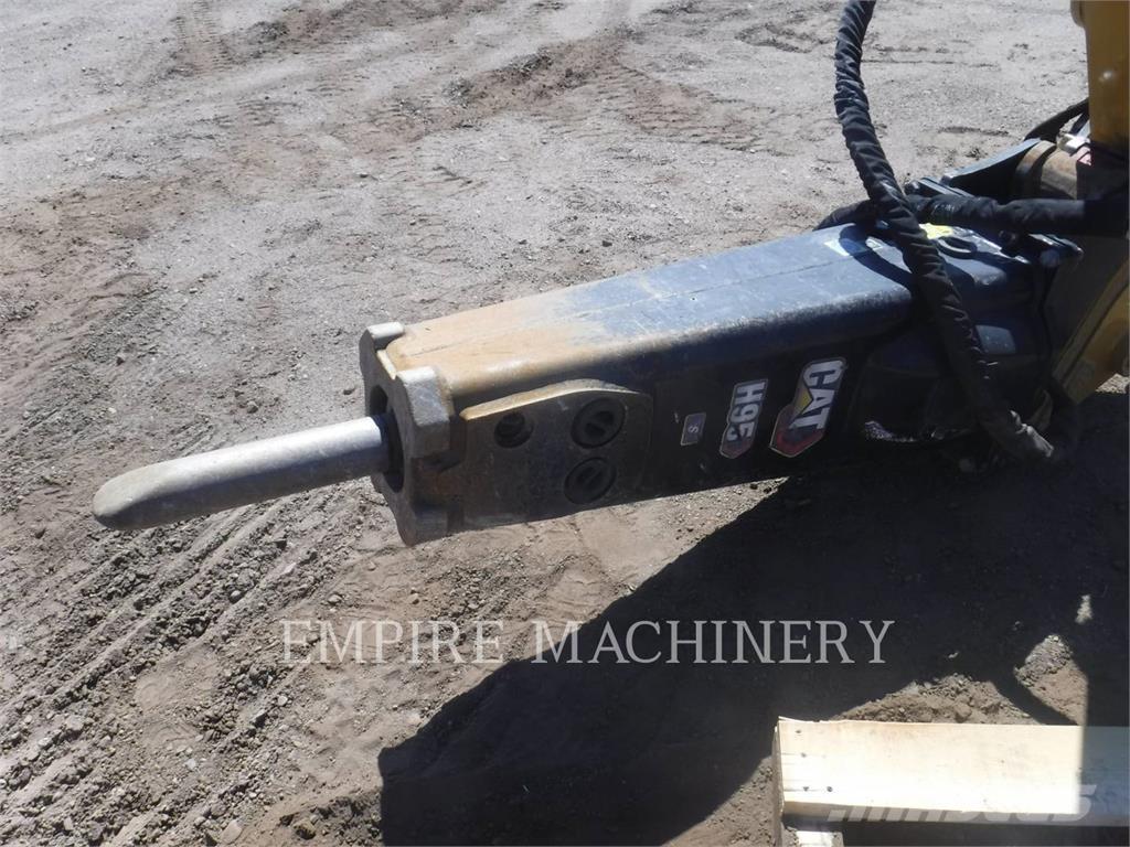 CAT H95 Вили