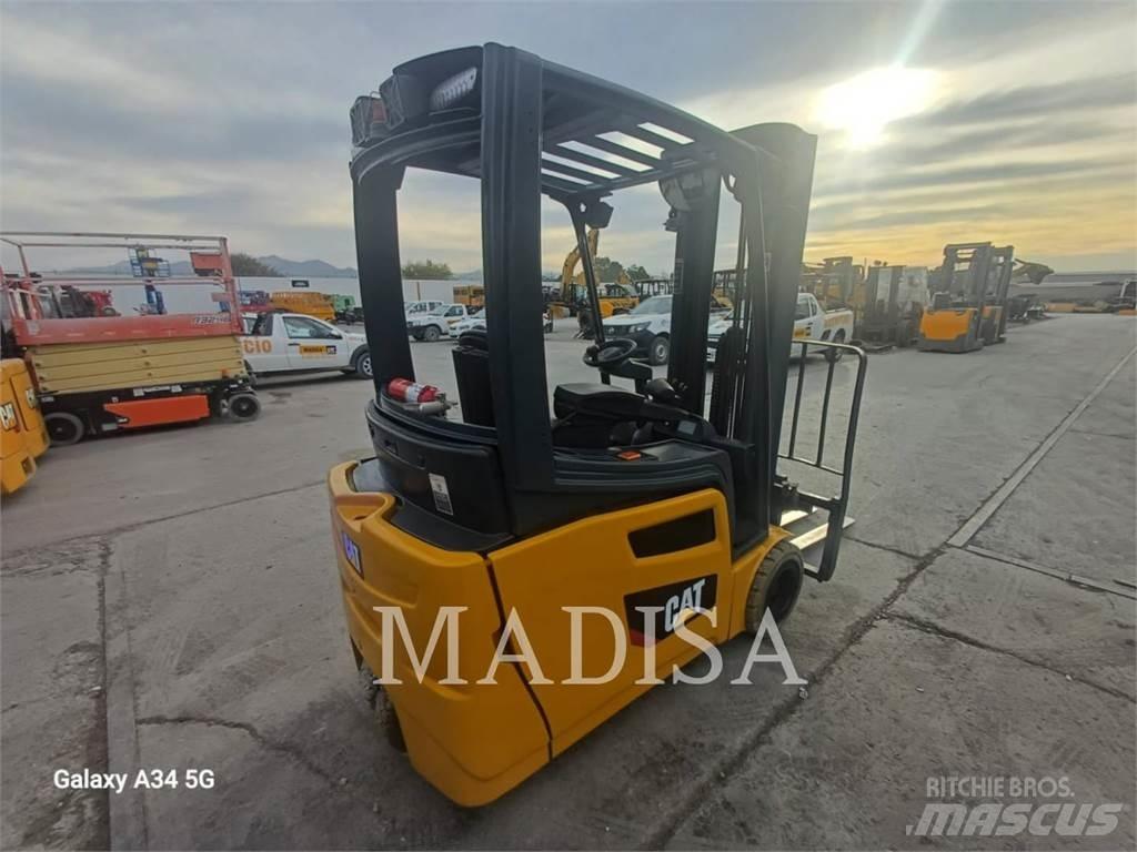 CAT LIFT TRUCKS 2ET4000 Вилични кари-повдигачи - други