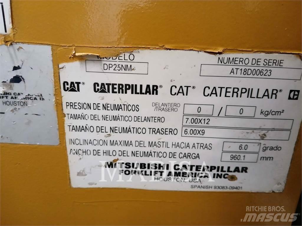 CAT LIFT TRUCKS DP25NM Вилични кари-повдигачи - други