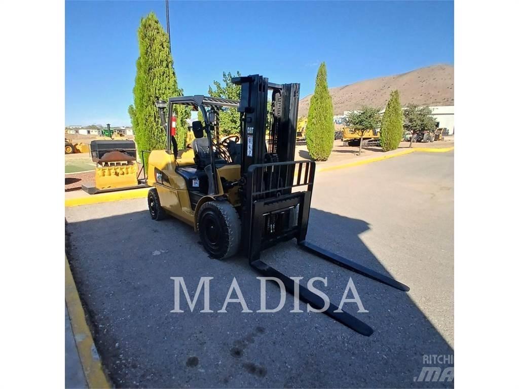 CAT LIFT TRUCKS DP50NM1 Дизелови камиони