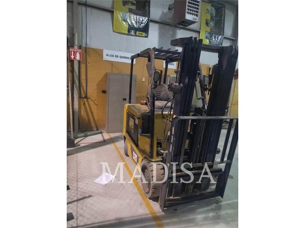 CAT LIFT TRUCKS EC25LN2 Вилични кари-повдигачи - други