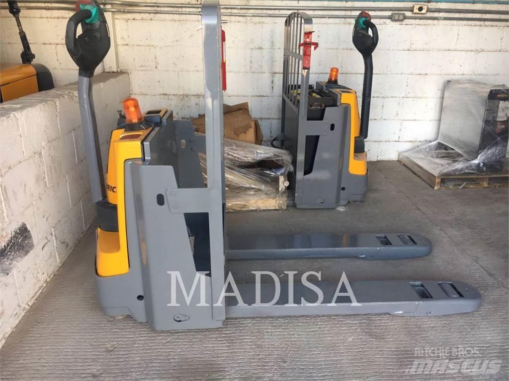 CAT LIFT TRUCKS EJE120E Вилични кари-повдигачи - други