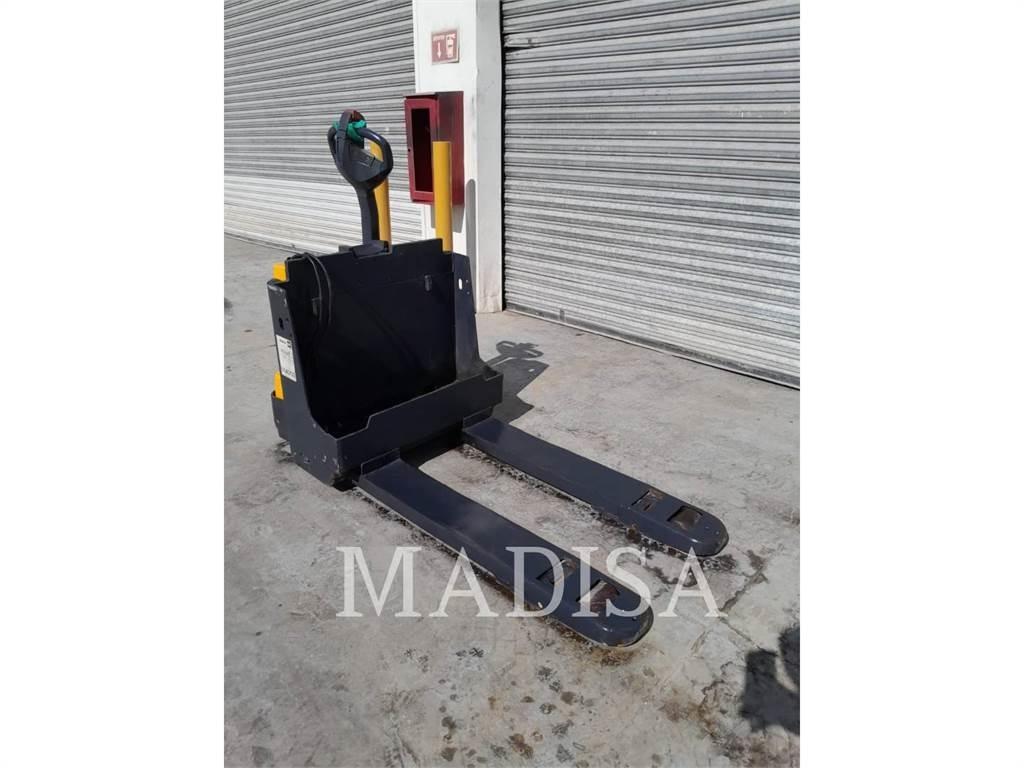 CAT LIFT TRUCKS EJE120E Колички за голф