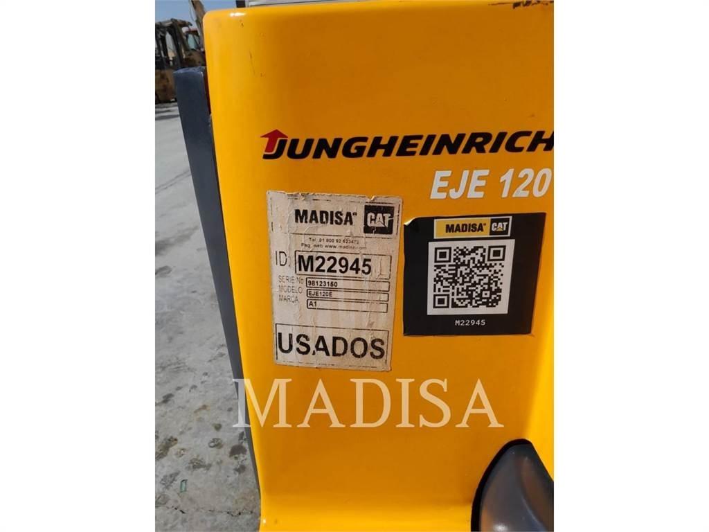 CAT LIFT TRUCKS EJE120E Колички за голф