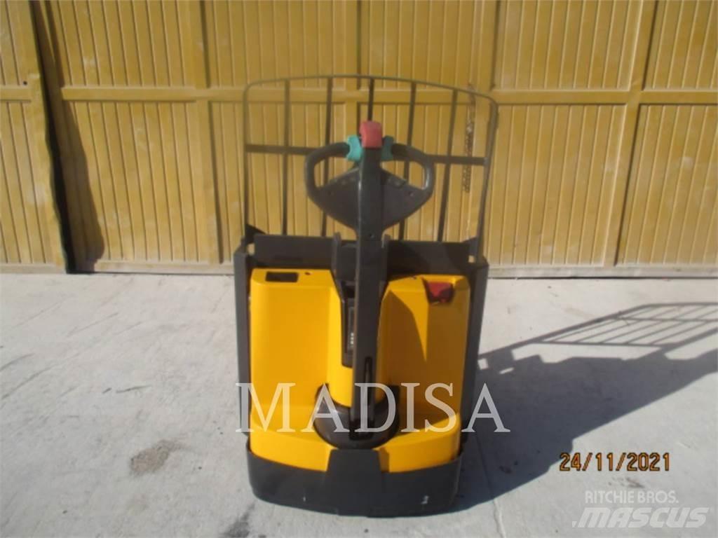 CAT LIFT TRUCKS EJE120E Вилични кари-повдигачи - други