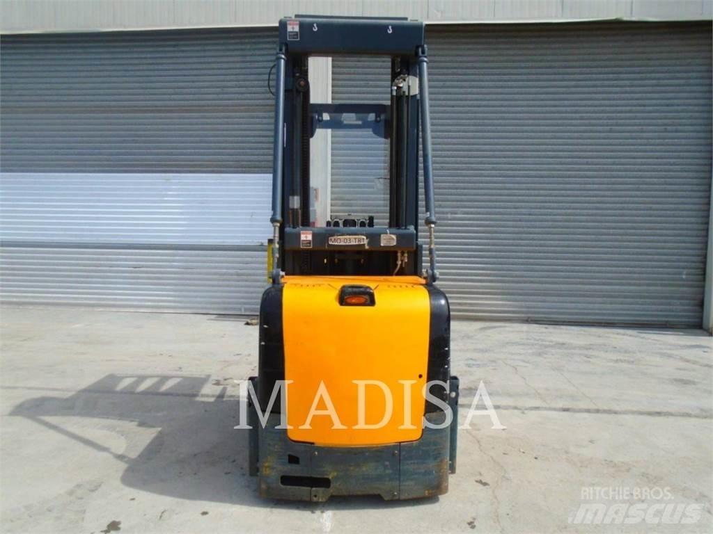 CAT LIFT TRUCKS EKS308 Вилични кари-повдигачи - други