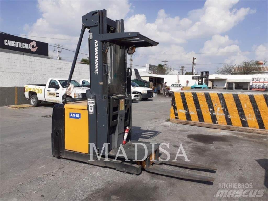 CAT LIFT TRUCKS EKS308 Електрически вилични кари-повдигачи