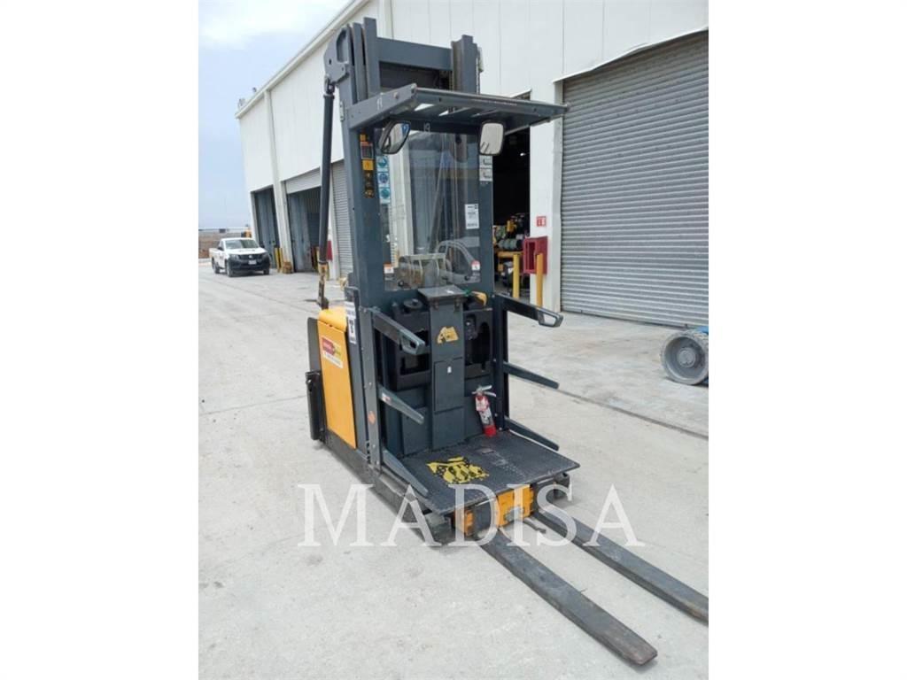 CAT LIFT TRUCKS EKS308 Вилични кари-повдигачи - други