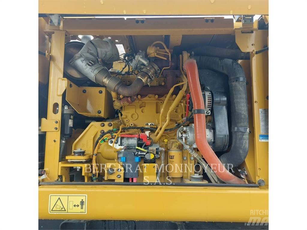 CAT M315 Колесни екскаватори