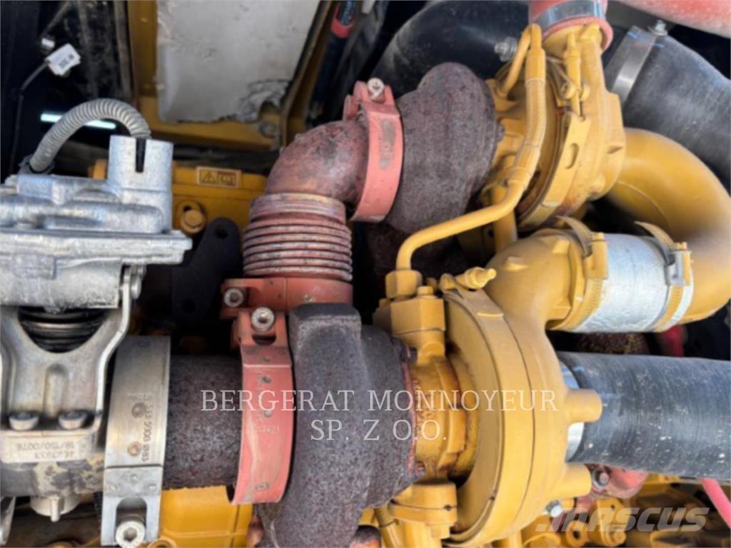 CAT M315F Колесни екскаватори