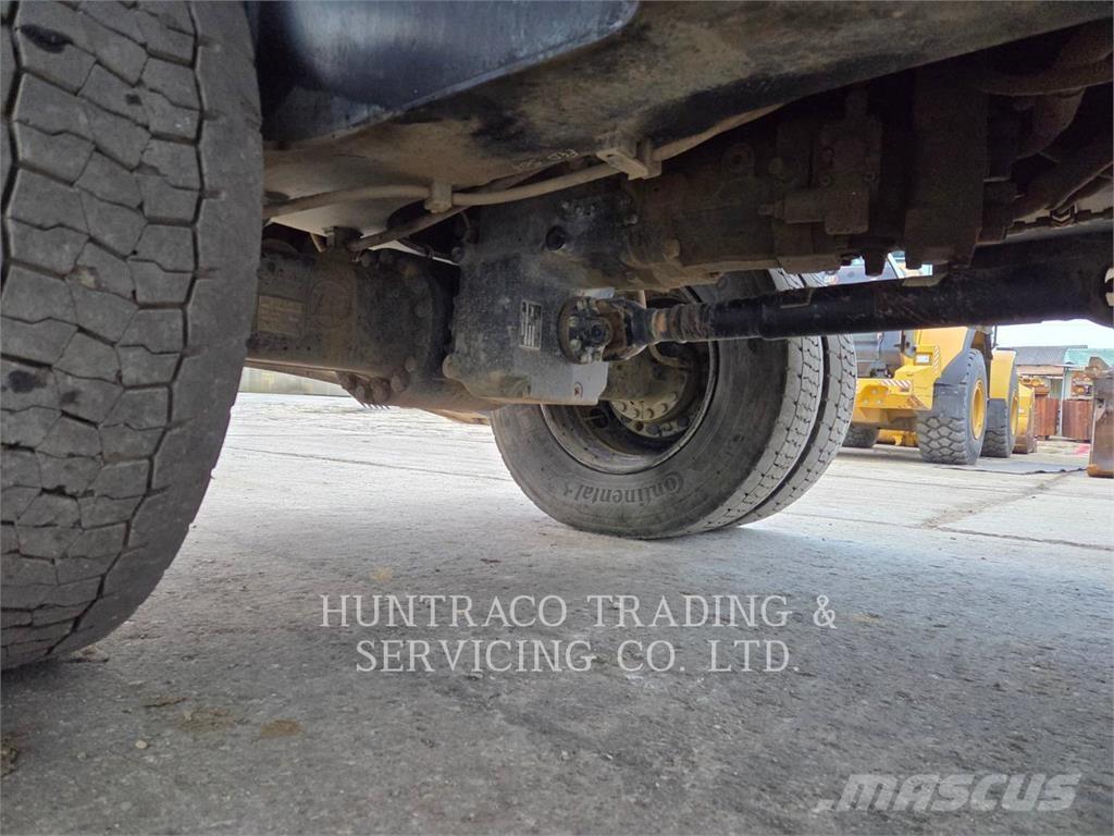 CAT M315F Колесни екскаватори