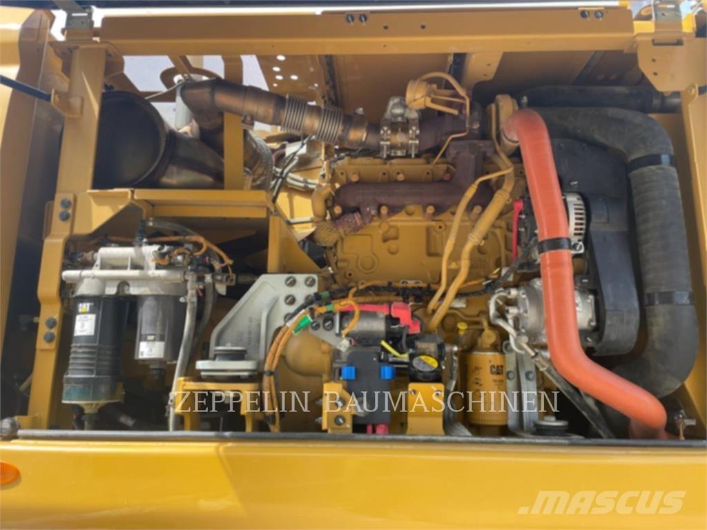 CAT M316-07A Колесни екскаватори