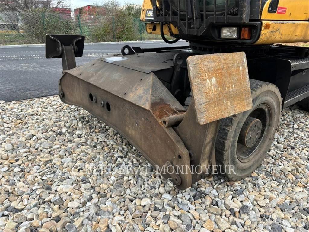 CAT M318C Колесни екскаватори